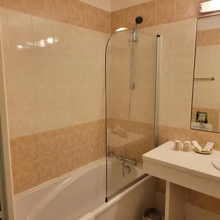 L'auberge De L'olive Hotel
